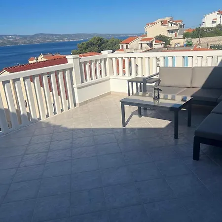 Cala Apartments Stanici Exterior photo